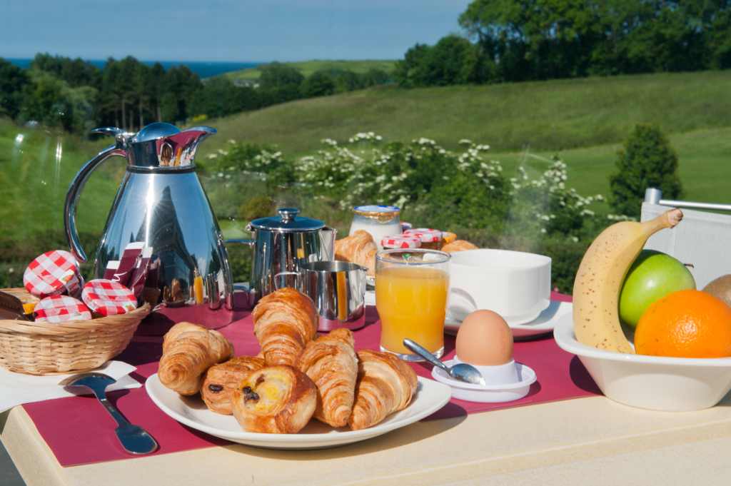 Mercure Hotel Omaha Beach Resort Normandy Hotel Golf  Spa